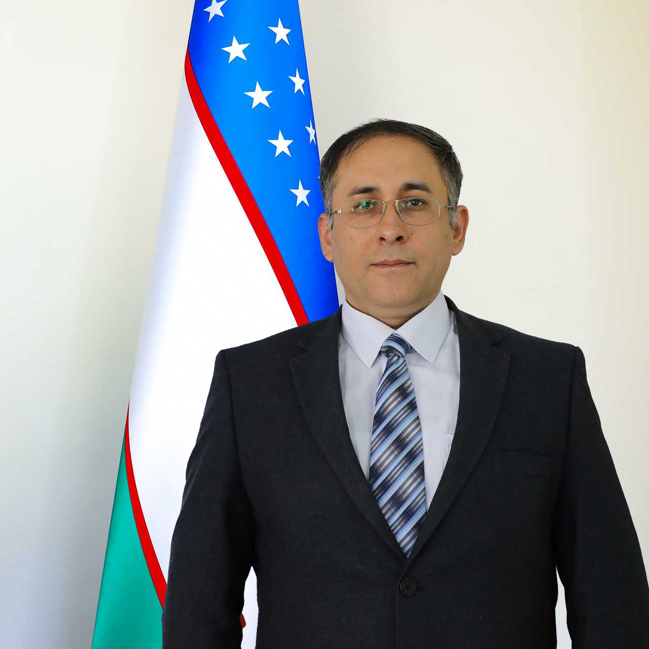 Axmedov Dilshot Dilmuradovich